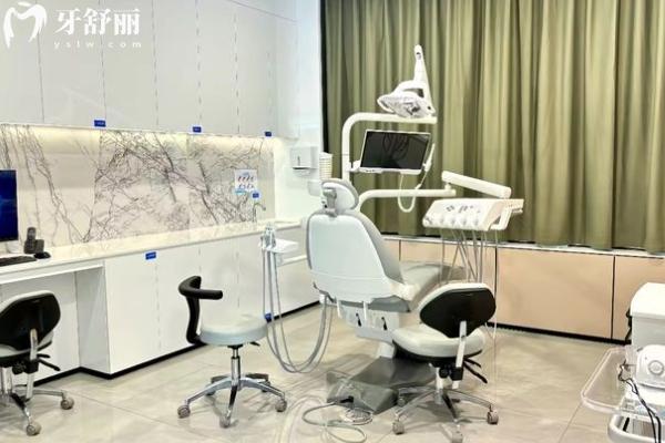 太原中诺口腔医院收费贵吗？不贵！全项目价格公开，种植牙超划算