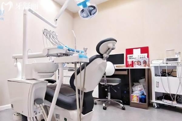 2026新版汉中小虎牙口腔收费标准，种牙/矫正/根管/补牙/拔牙等收费