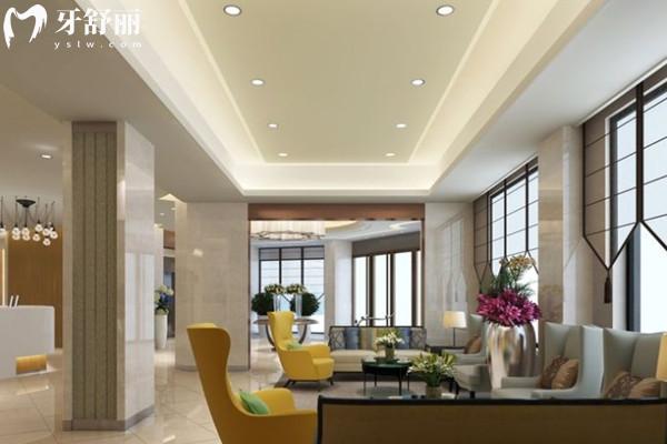 成都团圆口腔医院种植牙多少钱？