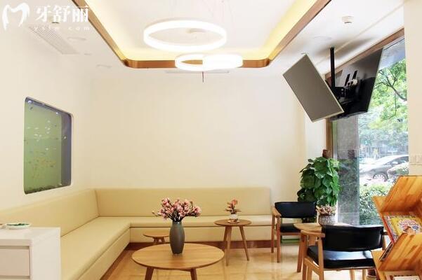 北京瑞泰口腔是正规医院吗?是正规二级医院,口碑、收费、医生、设备都说透