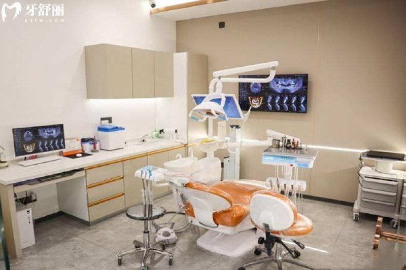 当地网友看牙后曝光梅州万国口腔口碑好不骗人,种植牙性价比高 当地网友看牙后曝光梅州万国口腔口碑好不骗人,种植牙性价比高