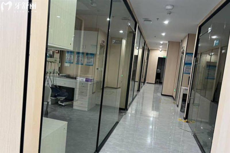 上饶牙博仕口腔医院地址在信州区明叔大道，特色技术多医生经验足价格优惠