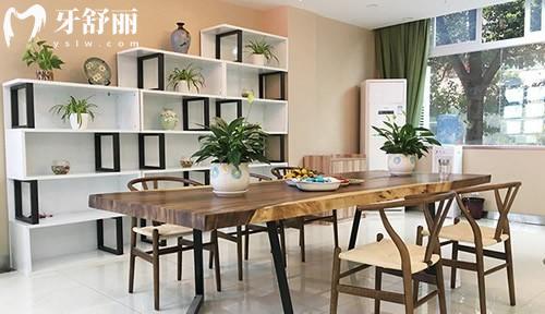 2026重庆齐美口腔收费标准分享，矫正/种植/补牙/拔牙/根管等价格