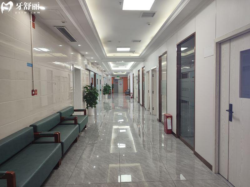 赣州方华口腔医院在什么地方？章贡区两家门店